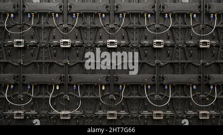 Nahaufnahme der Rückseite des großen LED-Bildschirmmonitors Stockfoto