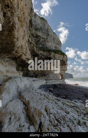 Schöne Aussicht auf die Falaises d'Etretat in der Normandie, Frankreich Stockfoto