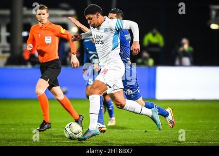 Troyes, Frankreich, Frankreich. 27.. Februar 2022. Luis HENRIQUE von Marseille während des Ligue 1-Spiels zwischen ESTAC Troyes und Olympique de Marseille (OM) im Stade de l'Aube am 27. Februar 2022 in Troyes, Frankreich. (Bild: © Matthieu Mirville/ZUMA Press Wire) Stockfoto