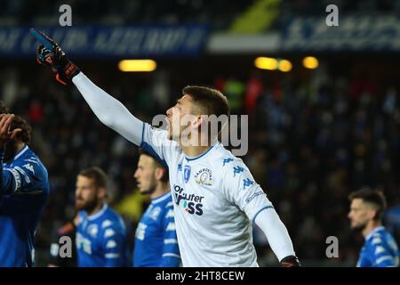 Empoli, Italien. 26.. Februar 2022. Guglielmo Vicario von Empoli FC Gesten während der italienischen Serie Ein Fußballspiel 202122 zwischen dem FC Empoli und dem FC Juventus im Castellani Stadium (Foto: Rafaele Conti/Pacific Press/Sipa USA) Kredit: SIPA USA/Alamy Live News Stockfoto