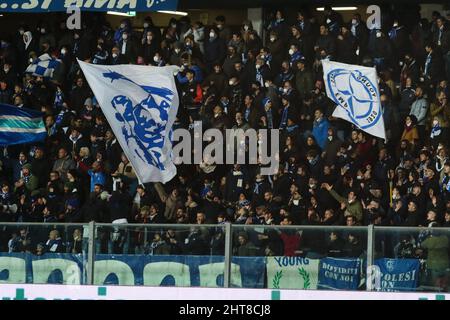 Empoli, Italien. 26.. Februar 2022. Fans des FC Empoli während des italienischen Fußballspiels Serie A 202122 zwischen dem FC Empoli und dem FC Juventus im Castellani Stadium (Foto: Rafaele Conti/Pacific Press/Sipa USA) Quelle: SIPA USA/Alamy Live News Stockfoto