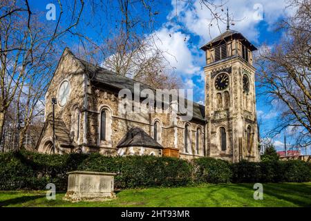 St. Pancras Old Church London - Pfarrkirche in Somers Town London, vermutlich auf einer der ältesten Stätten des christlichen Gottesdienstes in England. Stockfoto