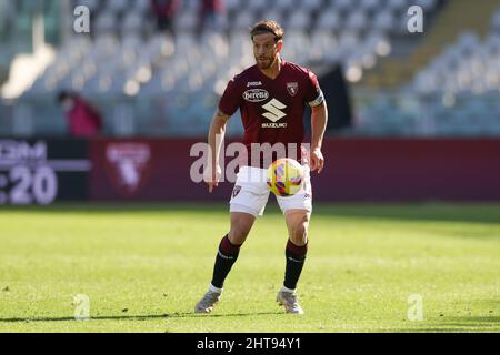 Turin, Italien, 27.. Februar 2022. Cristian Ansaldi vom FC Turin während des Spiels der Serie A im Stadio Grande Torino, Turin. Bildnachweis sollte lauten: Jonathan Moscrop / Sportimage Stockfoto