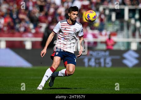 Turin, Italien. 27. Februar 2022. Alberto Grassi von Cagliari Calcio in Aktion während des Fußballspiels der Serie A zwischen dem FC Turin und Cagliari Calcio. Kredit: Nicolò Campo/Alamy Live Nachrichten Stockfoto