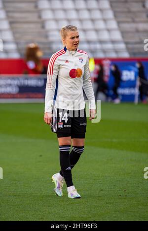 Ada Hegerberg von Olympique Lyonnais erwärmt sich vor der französischen Frauenmeisterschaft, dem Arkema-Fußballspiel D1 zwischen Stade de Reims und Olympique Lyonnais (Lyon) am 27. Februar 2022 im Auguste-Delaune-Stadion in Reims, Frankreich - Foto Melie Laurent / A2M Sport Consulting / DPPI Stockfoto