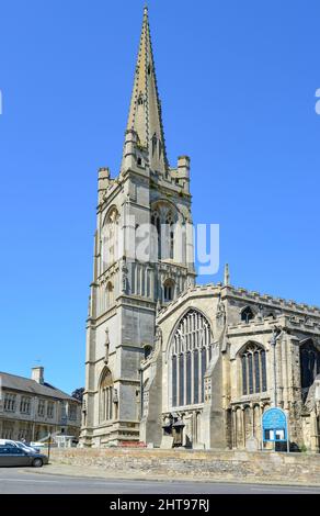 Kirche aller Heiligen, Red Lion Square, Stamford, Lincolnshire, England, Vereinigtes Königreich Stockfoto