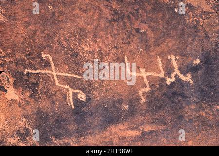 Felszeichnungen Felsmalereien St. George Utah auf dem Land Hill von Ahnenstral Puebloan und Southern Paiute Native Americans Tausende von Jahren alt auf Sandston Stockfoto