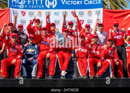 Peking, Hebei, China. 27.. Februar 2022. SCOTT MCLAUGHLIN (3) aus Christchurch, Neuseeland, gewinnt den Firestone Grand Prix von St. Petersburg auf den Straßen von St. Petersburg in St. Petersburg, Florida, USA. (Bild: © Walter G. Arce Sr./ZUMA Press Wire) Stockfoto