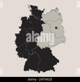 Schwarze Karte von Deutschland Karte aufgeteilt auf West- und Ostdeutschland von Regionen, Design Tafel, leer Stockfoto