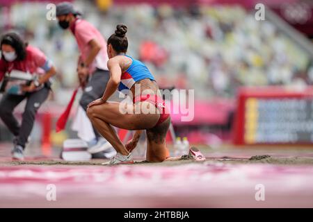 Ivana Spanovic nimmt an den Olympischen Spielen 2020 in Tokio in der Disziplin Weitsprung Teil. Stockfoto