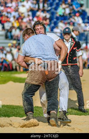 Schweizer Wrestler kämpfen bei der NOS 2012 in Silvaplana, Schweiz Stockfoto