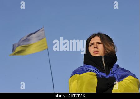 FRANKREICH. PARIS (75) PLACE SAINT-MICHEL. NEUES TREFFEN DER UNTERSTÜTZUNG - 27. FEBRUAR 2022 - IN DER UKRAINE NACH DER RUSSISCHEN INVASION Stockfoto