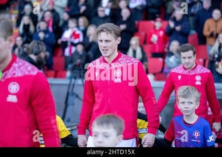 Aalborg, Dänemark. 27.. Februar 2022. Anders Hagelskjaer (15) von AAB, gesehen während des Superliga-Spiels 3F zwischen Aalborg Boldklub und Silkeborg IF im Aalborg Portland Park in Aalborg. (Foto: Gonzales Photo/Alamy Live News Stockfoto