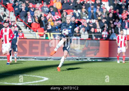 Aalborg, Dänemark. 27.. Februar 2022. Tobias Salquist (20) von Silkeborg, WENN er während des Superliga-Spiels 3F zwischen Aalborg Boldklub und Silkeborg IM Aalborg Portland Park in Aalborg gesehen wurde. (Foto: Gonzales Photo/Alamy Live News Stockfoto