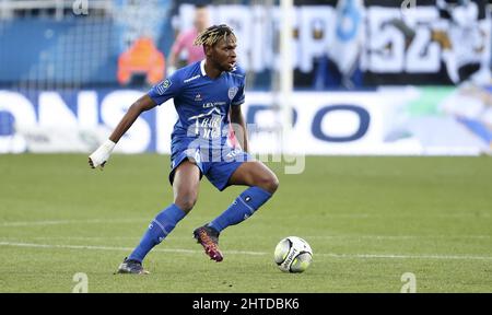 Troyes, Frankreich, 27. Februar 2022, Rominigue Kouame von Troyes während des Fußballspiels der französischen Ligue 1 zwischen ESTAC Troyes und Olympique de Marseille (OM) am 27. Februar 2022 im Stade de l'Aube in Troyes, Frankreich - Foto: Jean Catuffe/DPPI/LiveMedia Stockfoto