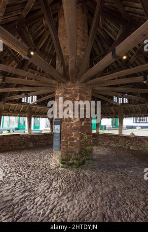 Der Yarn Market im Dorf Dunster am Rande des Exmoor National Park in der Nähe von Minehead, Somerset, England. Stockfoto