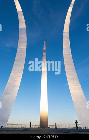Air Force Memorial Pillars Bei Sonnenuntergang Stockfoto