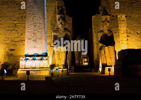 Eingang Zum Luxor-Tempel, Luxor, Ägypten Stockfoto