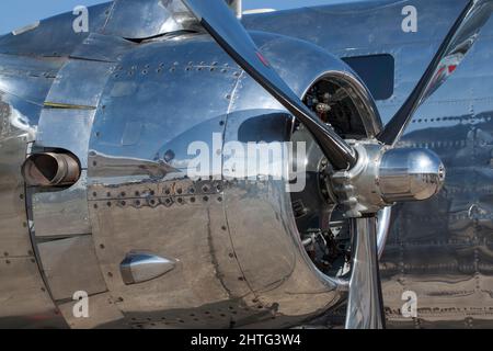 North American B-25J «Mitchell» Motor - 2021 ParisVillaroche Air Legend Meeting Stockfoto