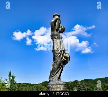 Der Feofaniia Park ist ein Park, der sich im historischen Viertel auf einem Gelände in der Nähe des südlichen Außenbezirks von Kiew befindet Stockfoto