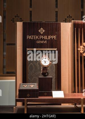 Zürich, Schweiz - 1. Dezember 2021: Einzelhandelsgeschäft von Patek Philippe schweizer Luxusuhren in Zürich Stockfoto