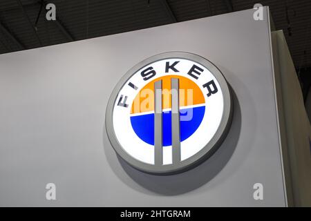 Barcelona, Katalonien. 28.. Februar 2022. Das Fisker-Logo ist während der MWC 2022 zu sehen.der erste Tag des Mobile World Congress MWC2022 auf der Fira de Barcelona, Spanien (Bildquelle: © Thiago Prudencio/DAX via ZUMA Press Wire) Stockfoto