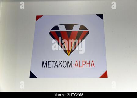 Hospitalet De Llobregat, Spanien. 28.. Februar 2022. Hospitalet de Llobregat (Barcelona), Spanien - 28. FEBRUAR 2022. Logo der russischen Marke Metankon Alfa Ansicht der Marken im Zusammenhang mit Mobiltechnologie und Kommunikationsgeräten, die auf dem Mobile Word Congress 2022 in Hospitalet de Llobregat Barcelona ausstellen (Foto von Ramon Costa/SOPA Images/Sipa USA) Kredit: SIPA USA/Alamy Live News Stockfoto