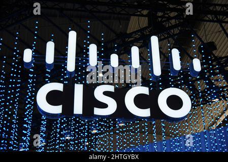Hospitalet de Llobregat, Barcelona, Spanien. 5. Januar 2022. Logo der US-Marke Cisco Systems gehört zu den Marken im Zusammenhang mit Mobiltechnologie und Kommunikationsgeräten, die auf dem Mobile Word Congress 2022 in Hospitalet de Llobregat Barcelona ausstellen. (Bild: © Ramon Costa/SOPA Images via ZUMA Press Wire) Stockfoto