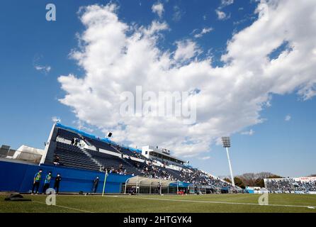 NHK Spring Mitsuzawa Football Stadium, Kanagawa, Japan. 27.. Februar 2022. Gesamtansicht, 27. FEBRUAR 2022 - Fußball/Fußball : 2022 J2 Ligaspiel zwischen Yokohama FC 1-0 V-Varen Nagasaki im NHK Spring Mitsuzawa Football Stadium, Kanagawa, Japan. Quelle: AFLO/Alamy Live News Stockfoto