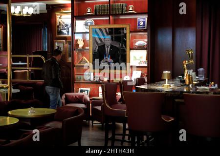 Innenansicht von 45 Wine & Whiskey aka Trump Bar im Trump Tower an der 725 5. Avenue.New York City.NY.USA Stockfoto