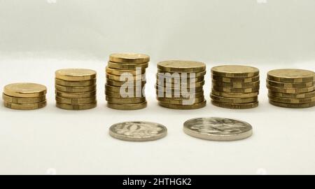 Der Wirtschaftsmarkt wird durch die Kriegskrise beeinflusst Stockfoto