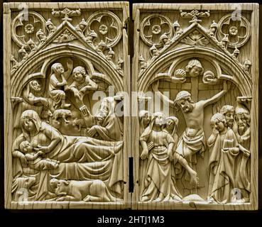 Diptychon mit der Jungfrau in Herrlichkeit und der Kreuzigung.1360-1380 Französisch, Frankreich, Elfenbein, Palazzo Madama, Casaforte degli Acaja, palace in Turin, Italien, Italienisch, Stockfoto