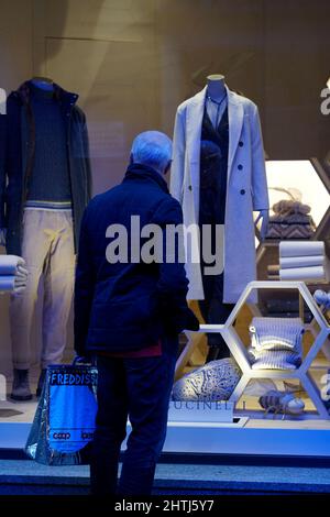 Einblicke in die Via Montenapoleone, Modeviertel, Mailand, Lombardei, Italien, Europa Stockfoto