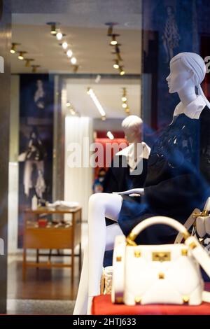 Einblicke in die Via Montenapoleone, Modeviertel, Mailand, Lombardei, Italien, Europa Stockfoto