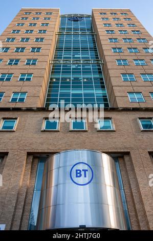 Belfast, Großbritannien, 19. Februar 2022: BT Northern Ireland HQ-Gebäude im Stadtzentrum von Belfast. Stockfoto