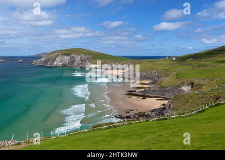 Blick über Slea Head zum Blasket Sound, Dingle Peninsula, County Kerry, Irland Stockfoto