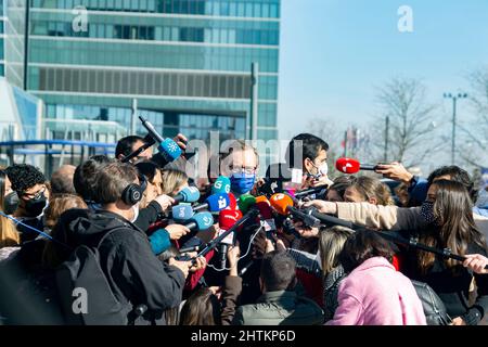 Javier Maroto, Senator von Spanien bei einer Pressekonferenz in Spanien. Spanischer Politiker der Volkspartei, PP. Fotografie. Stockfoto