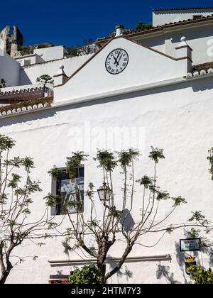 CASARES, ANDALUSIEN, SPANIEN - MAI 5 : traditionelle Architektur von Casares in Spanien am 5. Mai 2014 Stockfoto