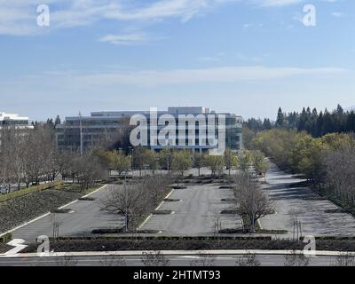 Luftaufnahme des Bürocampus von Cooper Companies in San Ramon, Kalifornien, 12. Februar 2022. Foto mit freundlicher Genehmigung von Sftm. Stockfoto