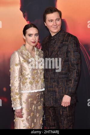 New York, NY, USA. 01. März 2022. Zoe Kazan und Paul Dano bei der Batman-Weltpremiere am 01. März 2022 in New York City. Quelle: John Palmer/Media Punch/Alamy Live News Stockfoto