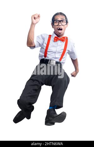 Asiatischer Nerd mit hässlichem Gesicht, isoliert auf weißem Hintergrund Stockfoto