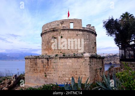 Hidirlik Turm im Karaalioğlu Park (Türkisch: Karaalioğlu Parkı), Antalya, Türkei Stockfoto