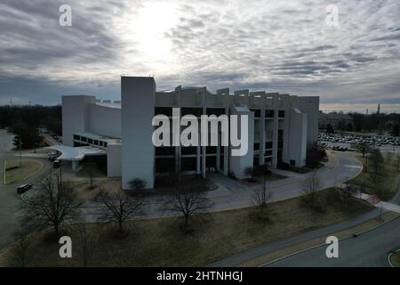 Eine Luftaufnahme der Simon Skjodt Assembly Hall auf dem Campus der Indiana University, Montag, den 1. März 2022, in Bloomington, Ind. Die Arena ist die Heimat von Stockfoto