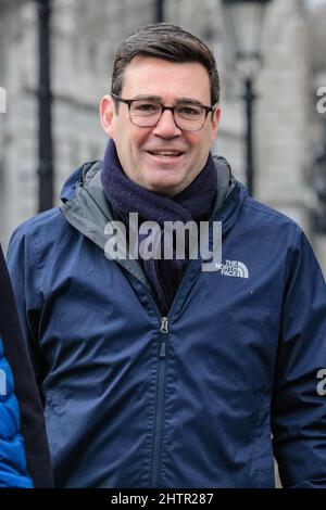 Westminster, London, Großbritannien. 02. März 2022. Andy Burnham, Abgeordneter, Bürgermeister von Manchester. Kredit: Imageplotter/Alamy Live Nachrichten Stockfoto