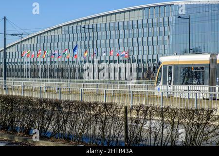 Sitz des NATO-Hauptquartiers in Brüssel. Politisches und administratives Zentrum der Organisation | Siege de l'OTAN a Evere Centre politique et Stockfoto