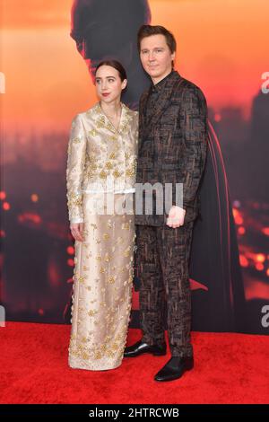 Zoe Kazan und Paul Dano besuchen die „Batman“-Weltpremiere am 01. März 2022 in New York. Stockfoto