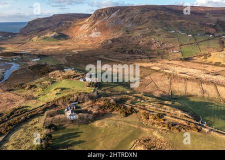 Luftaufnahme von Glencolumbkille in der Grafschaft Donegal, Republik Irleand. Stockfoto