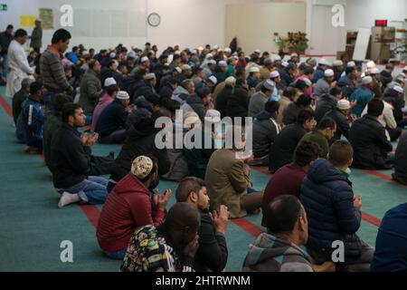 Rom, Italien 25/03/2016: Freitag beten im Torpignattara Moslems Center. ©Andrea Sabbadini Stockfoto