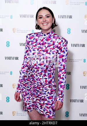 Emma Sidi kommt bei 180 Strand in London zur Vanity Fair EE Rising Star Party an. Bilddatum: Dienstag, 1. März 2022. Stockfoto