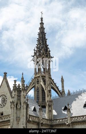 Bild der Basilika del Voto Nacional, Quito, Ecuador. Stockfoto